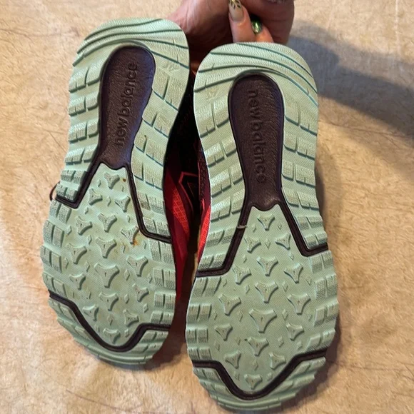 New Balance Speed Ride 690 All Terrain WT690LP1 Women's Size 7.5 Pk/Purple - Picture 8 of 10